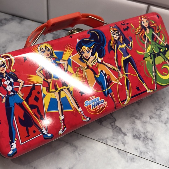 Superhero Pencil case & WW Ornament - Picture 2 of 11